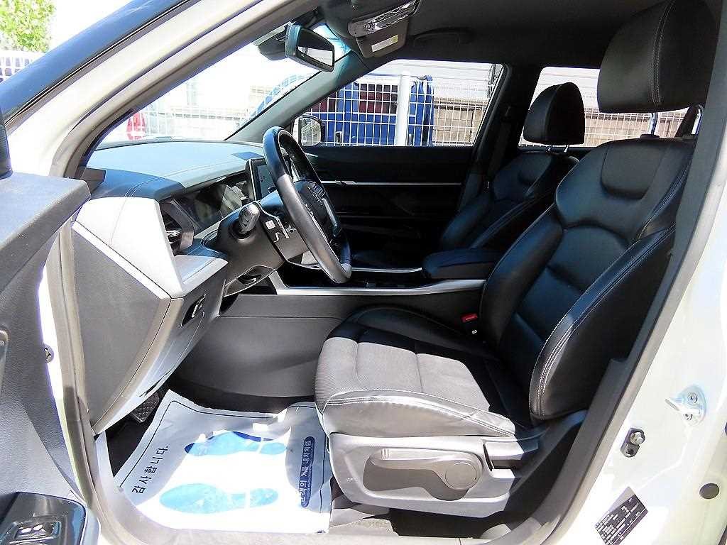 KG모빌리티(쌍용) 토레스 1.5 GDI-T 2WD T5 이미지 5