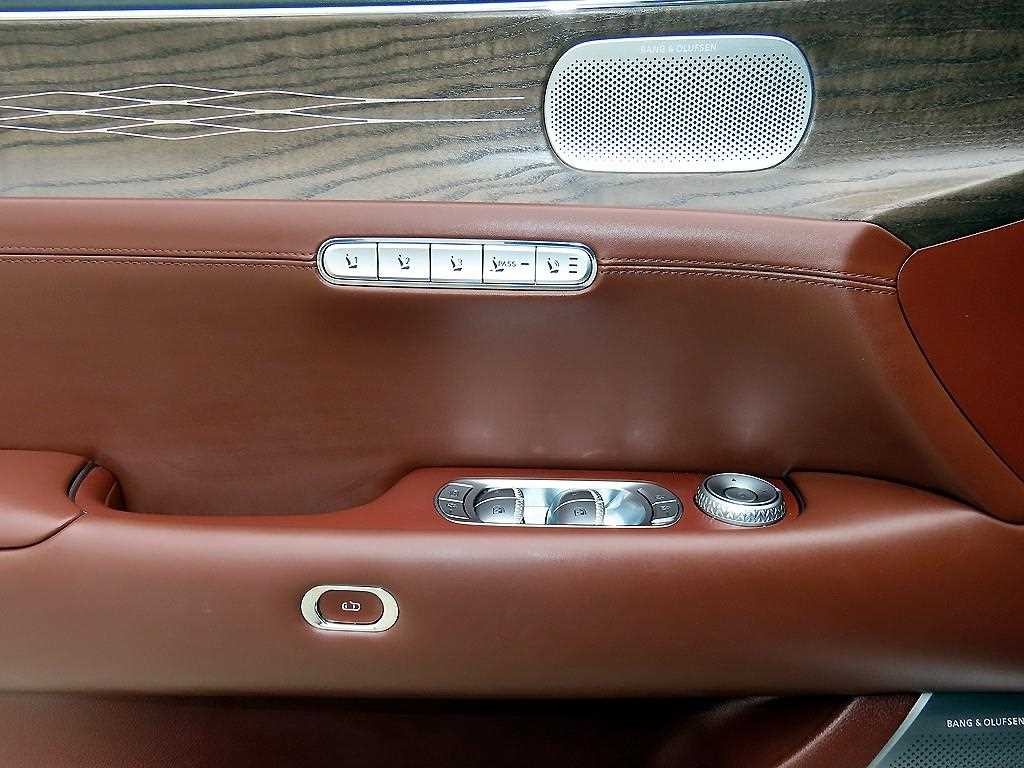 제네시스 G90 G90(RS4) 3.5T GDI e-S/C AWD 이미지 12