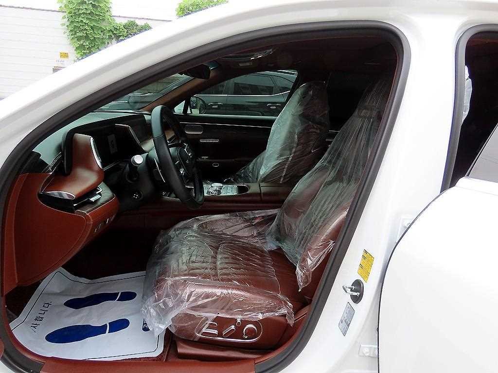 제네시스 G90 G90(RS4) 3.5T GDI e-S/C AWD 이미지 5