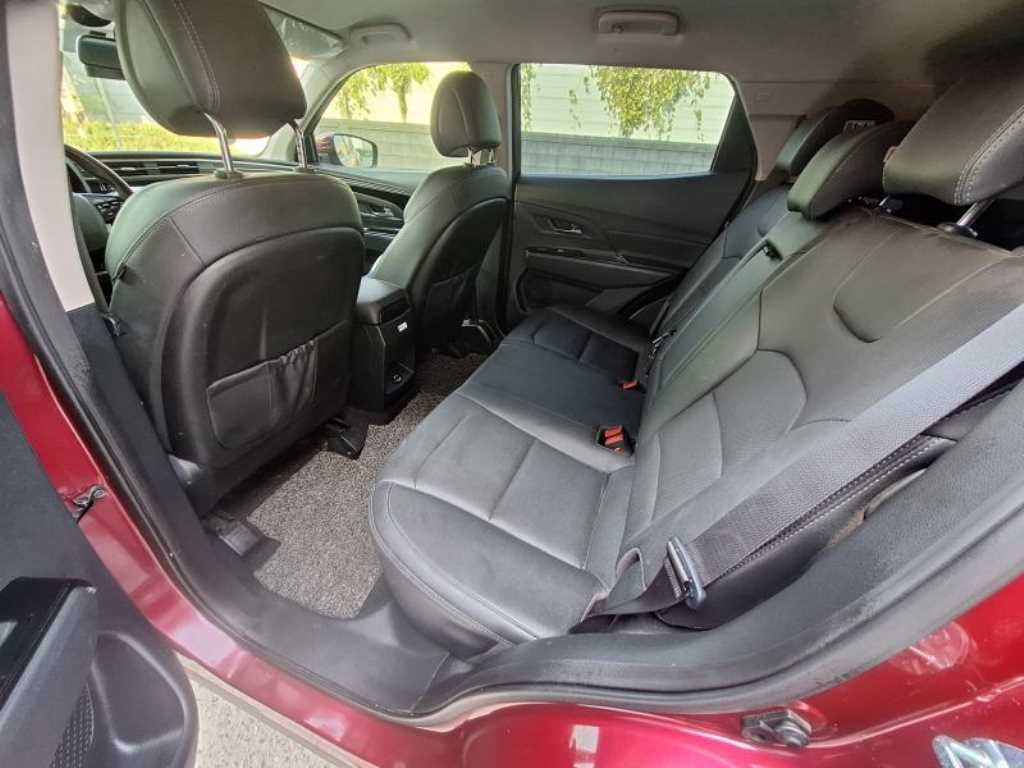 KG모빌리티(쌍용) 코란도 뷰티풀코란도 2WD 가솔린 1.5 C5 이미지 11