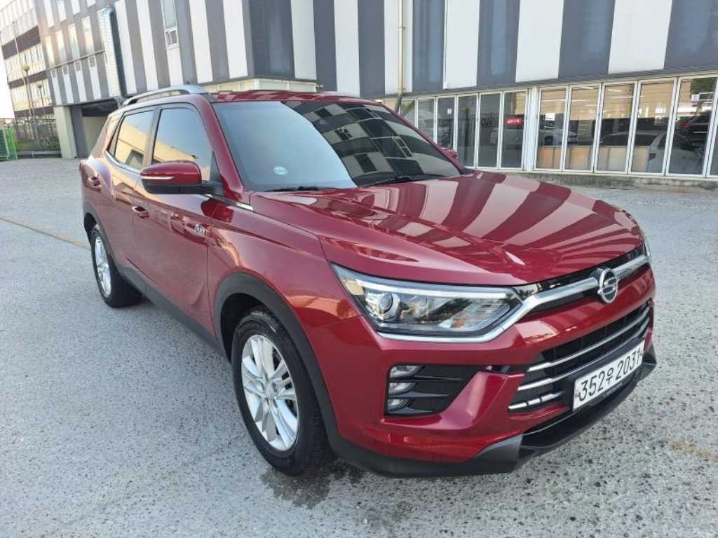 KG모빌리티(쌍용) 코란도 뷰티풀코란도 2WD 가솔린 1.5 C5 이미지 2