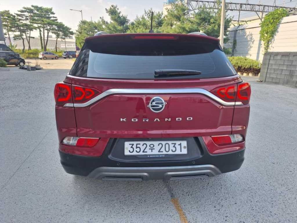 KG모빌리티(쌍용) 코란도 뷰티풀코란도 2WD 가솔린 1.5 C5 이미지 3