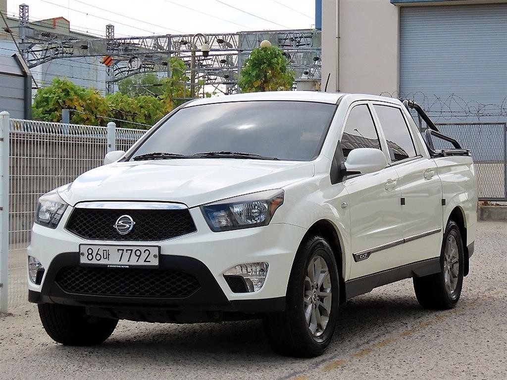 KG모빌리티(쌍용) 코란도 코란도스포츠 디젤 4WD CX7 패션 이미지 2