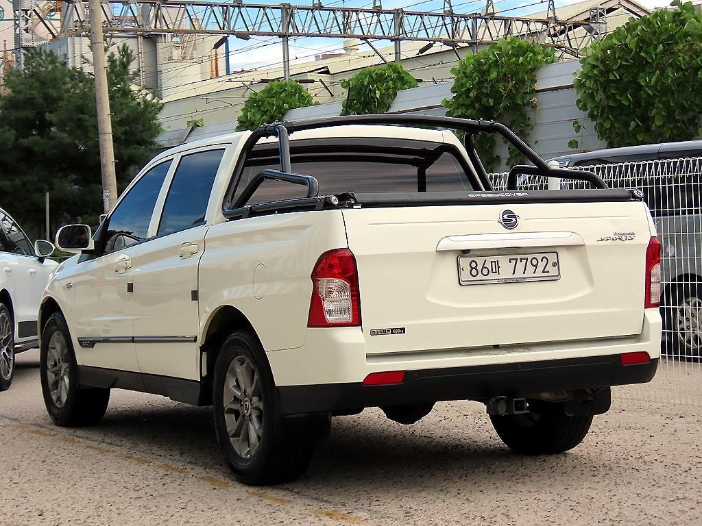 KG모빌리티(쌍용) 코란도 코란도스포츠 디젤 4WD CX7 패션 이미지 3