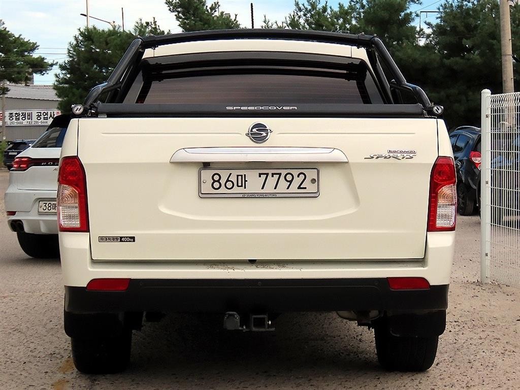 KG모빌리티(쌍용) 코란도 코란도스포츠 디젤 4WD CX7 패션 이미지 4