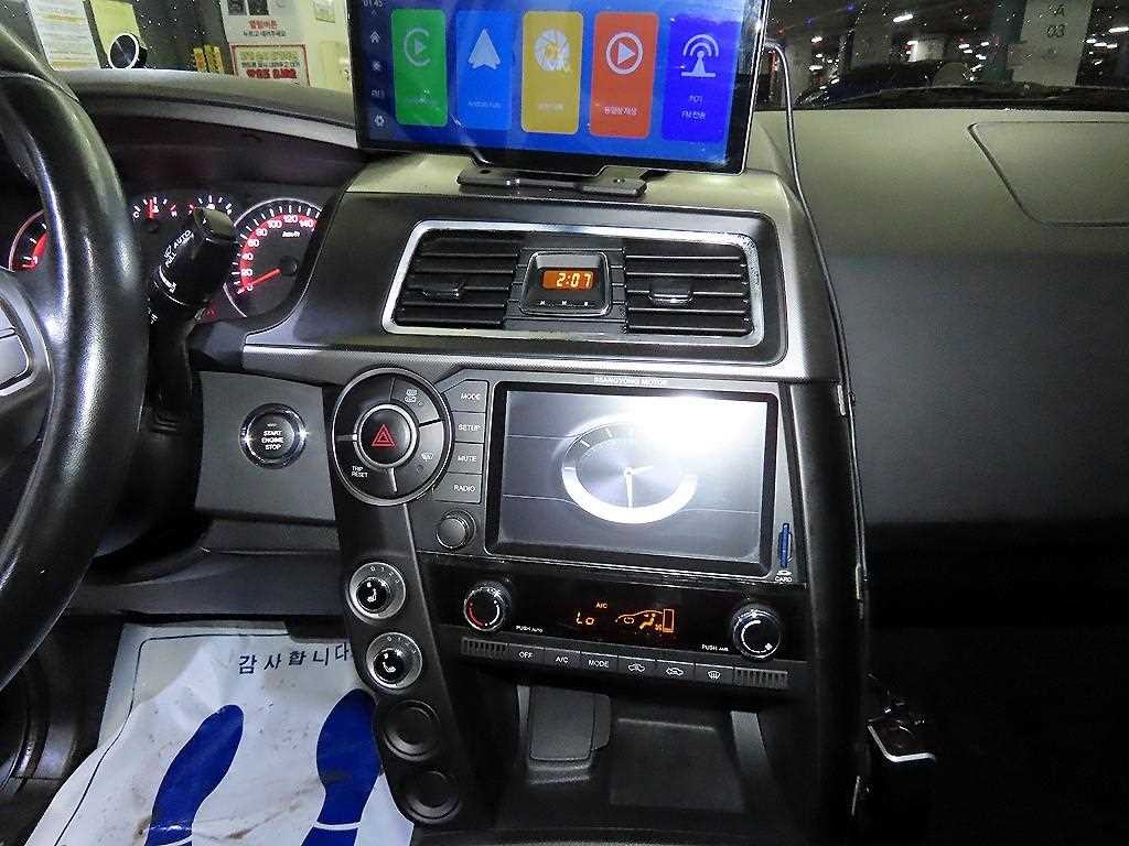 KG모빌리티(쌍용) 코란도 더뉴코란도스포츠 CX5(2WD) 패션 이미지 11