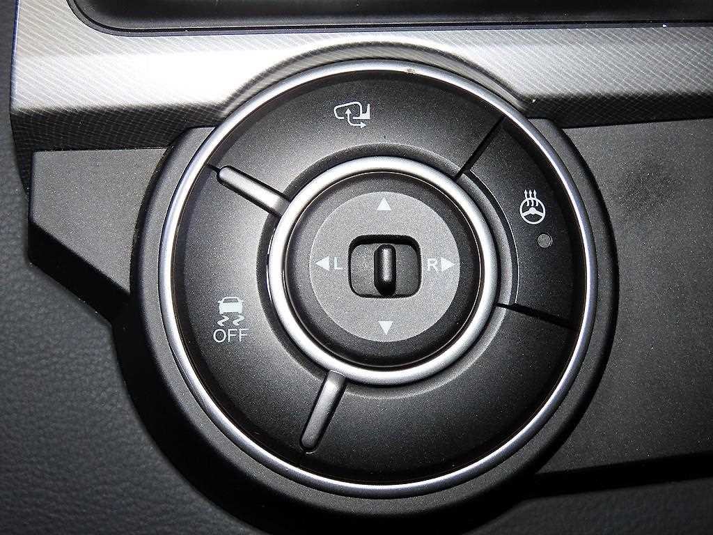 KG모빌리티(쌍용) 코란도 더뉴코란도스포츠 CX5(2WD) 패션 이미지 14