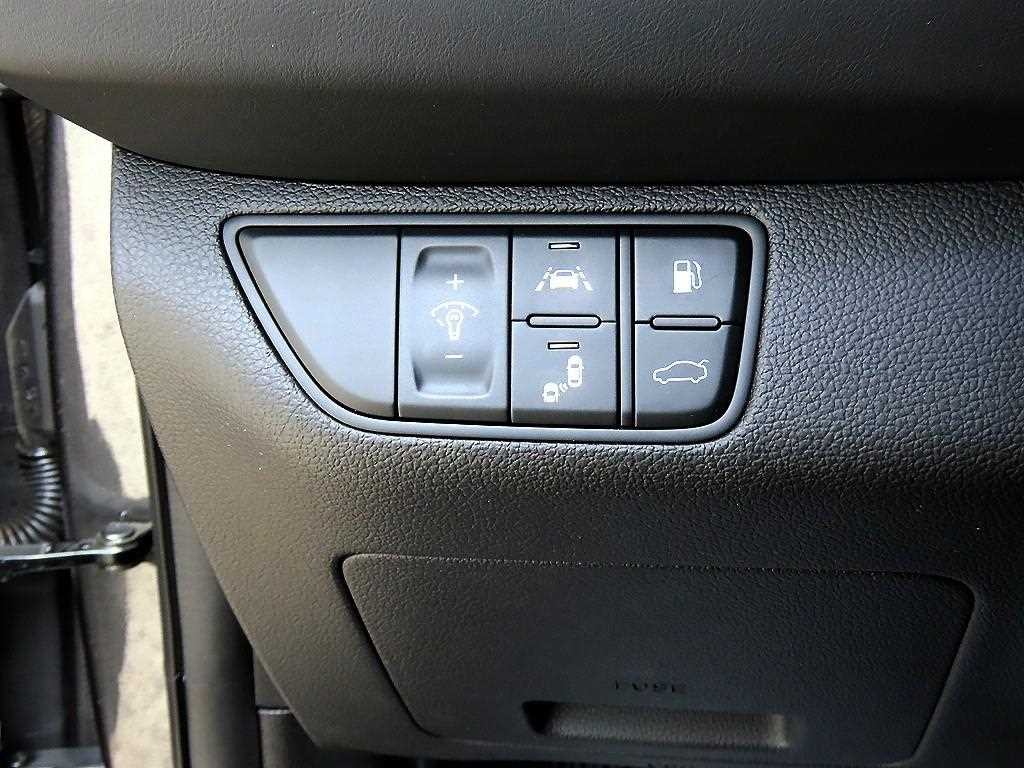 제네시스 G70 2.0T 슈프림 이미지 12