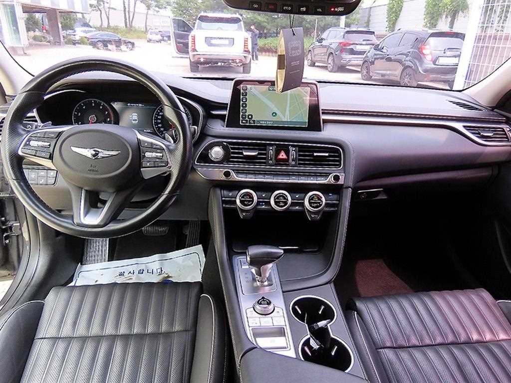 제네시스 G70 2.0T 슈프림 이미지 7