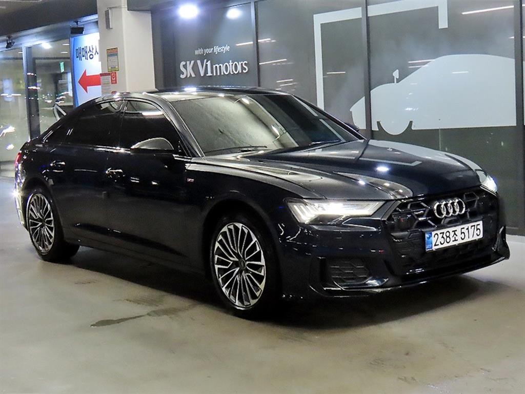 아우디 A6 A6 (C8) 45 TFSI 프리미엄 이미지 1