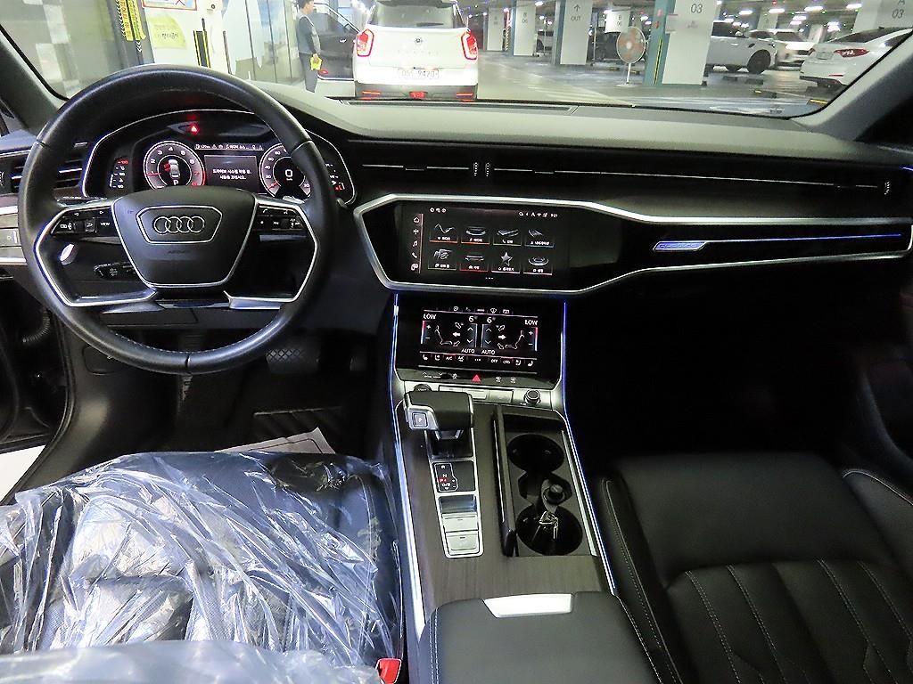 아우디 A6 A6 (C8) 45 TFSI 프리미엄 이미지 10