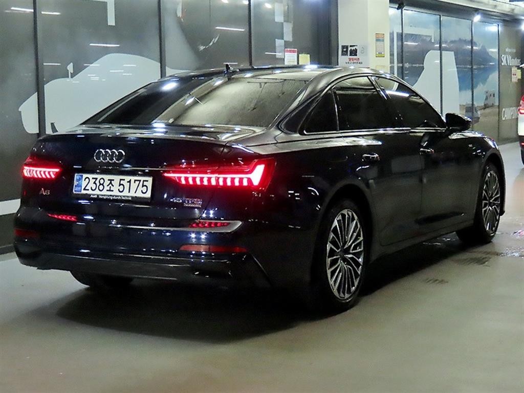 아우디 A6 A6 (C8) 45 TFSI 프리미엄 이미지 4