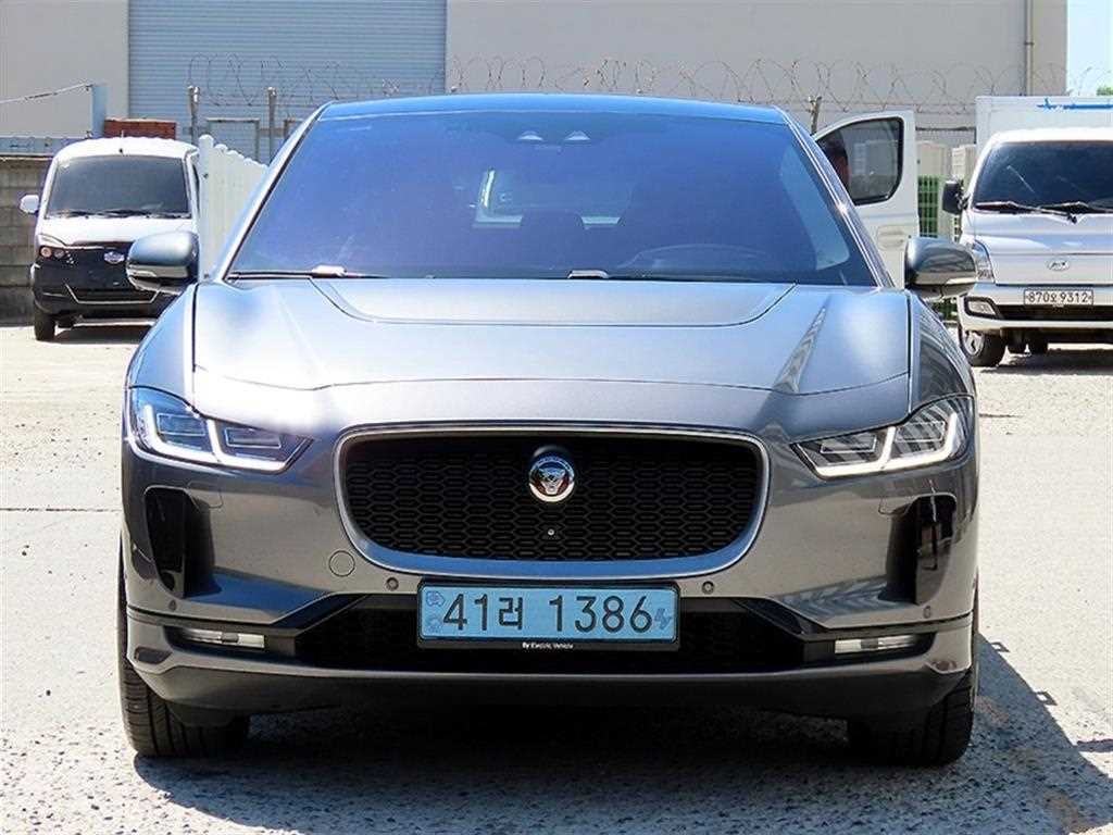 재규어 I-PACE EV400 HSE 이미지 1