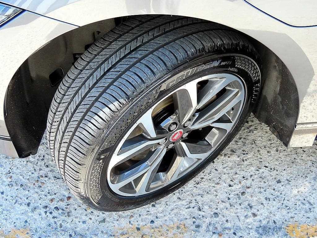 재규어 I-PACE EV400 HSE 이미지 20
