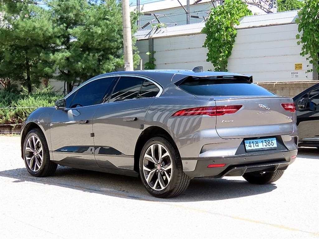 재규어 I-PACE EV400 HSE 이미지 3