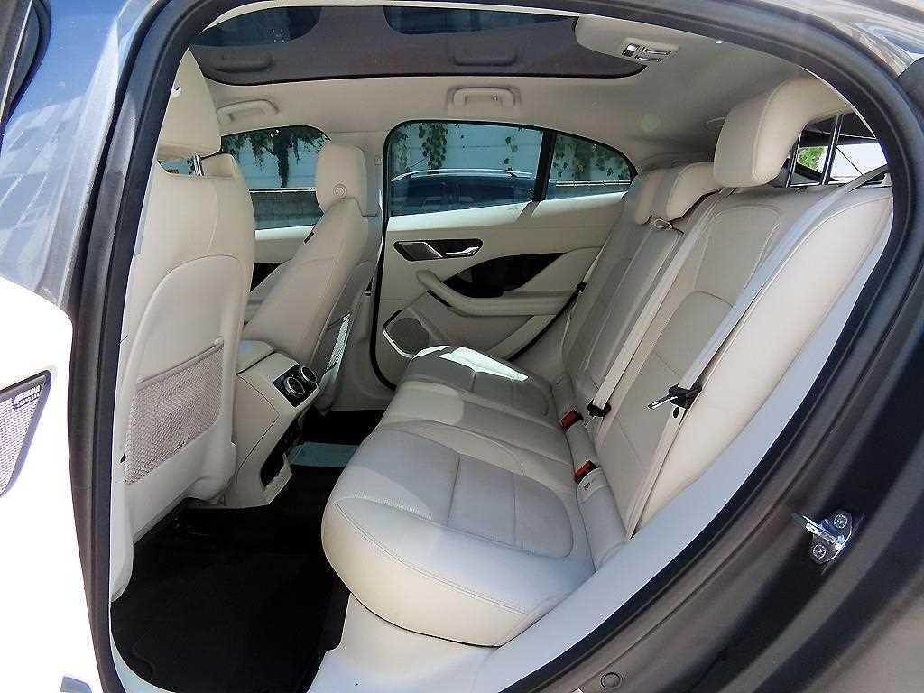 재규어 I-PACE EV400 HSE 이미지 6