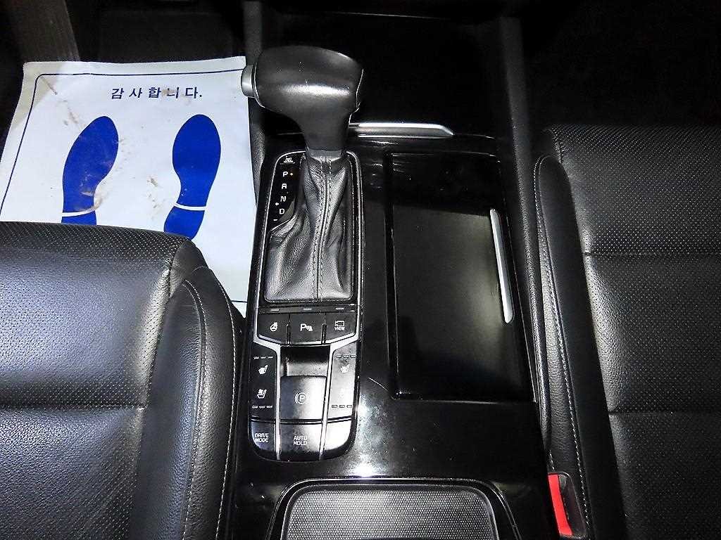기아 K7 올 뉴 K7 3.0 LPI 노블레스 이미지 12