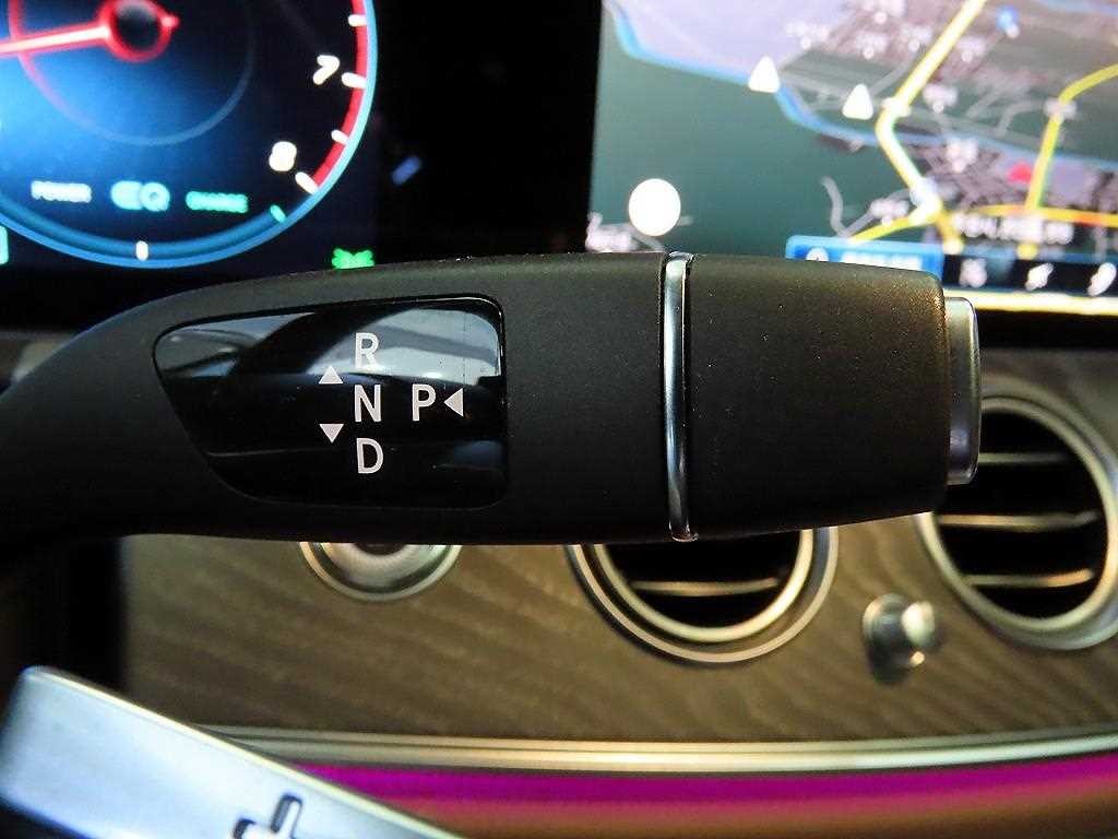 벤츠 E 클래스 E-클래스 W213 E350 4MATIC 익스클루시브 이미지 12