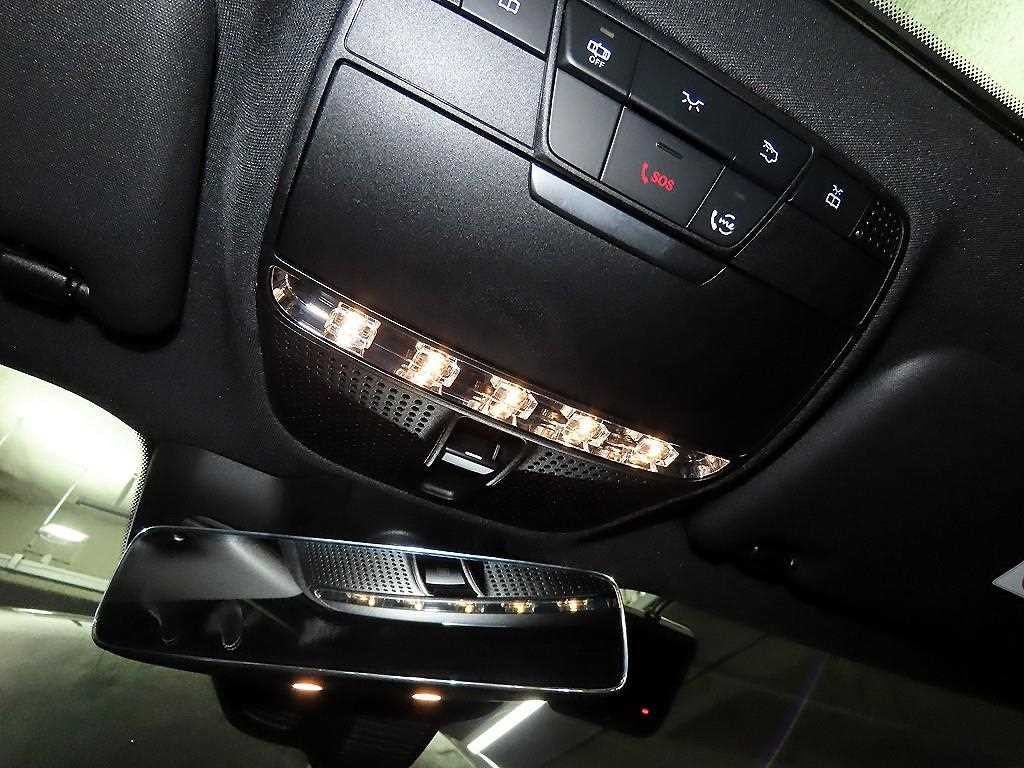 벤츠 E 클래스 E-클래스 W213 E350 4MATIC 익스클루시브 이미지 14