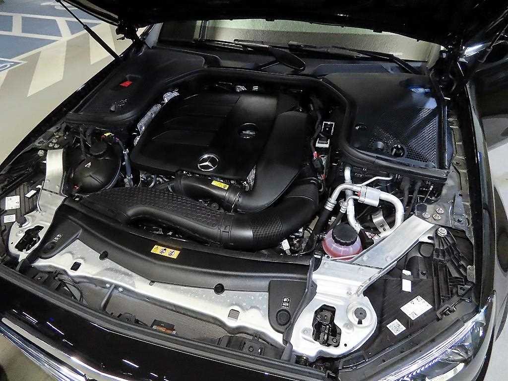 벤츠 E 클래스 E-클래스 W213 E350 4MATIC 익스클루시브 이미지 19