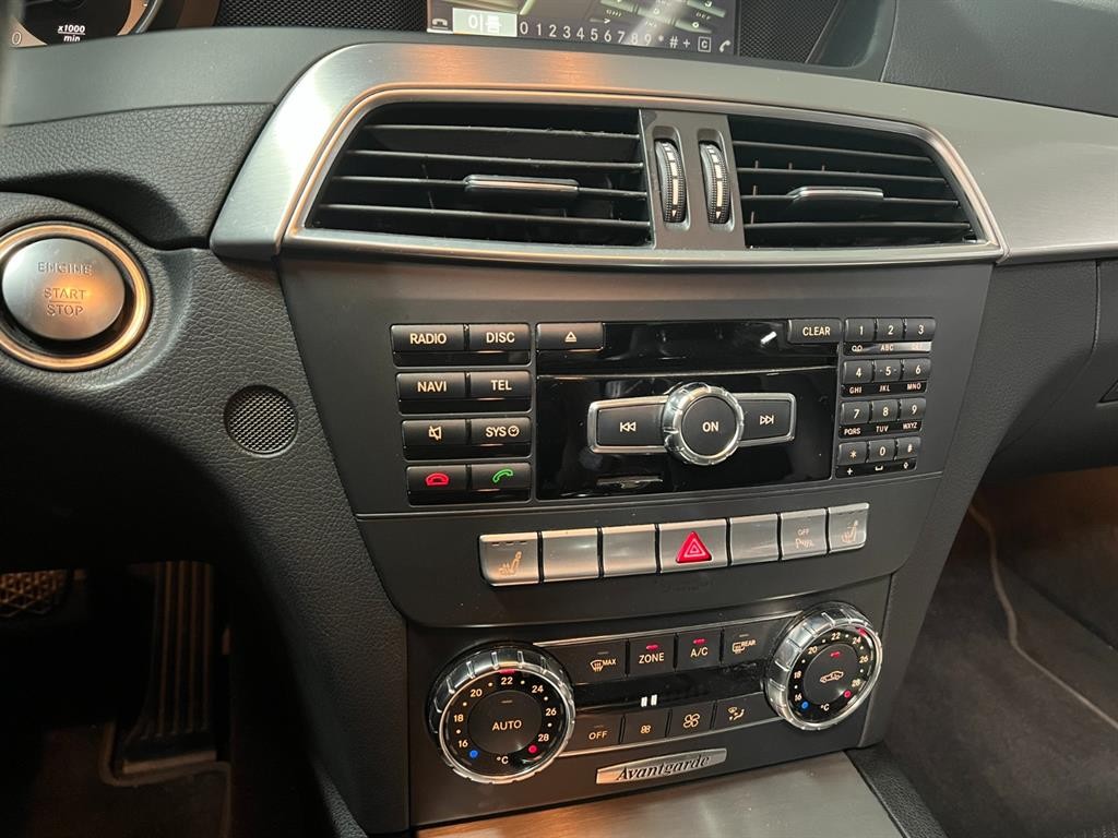 벤츠 C 클래스 C클래스 W204 C200 CGI 아방가르드 이미지 10