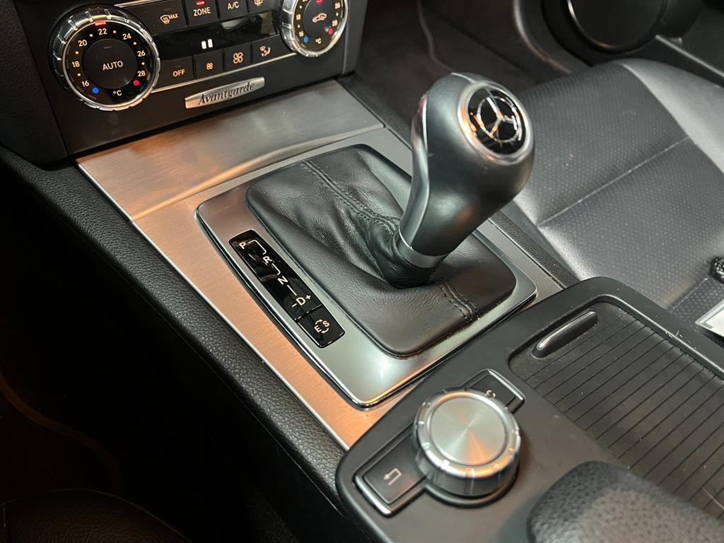 벤츠 C 클래스 C클래스 W204 C200 CGI 아방가르드 이미지 11
