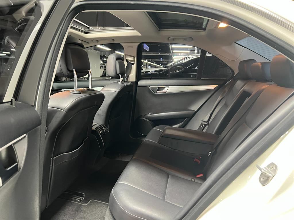 벤츠 C 클래스 C클래스 W204 C200 CGI 아방가르드 이미지 14