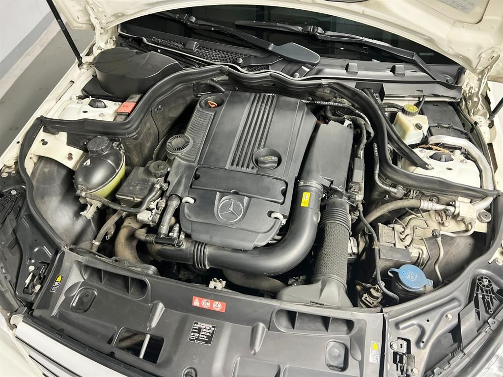 벤츠 C 클래스 C클래스 W204 C200 CGI 아방가르드 이미지 18