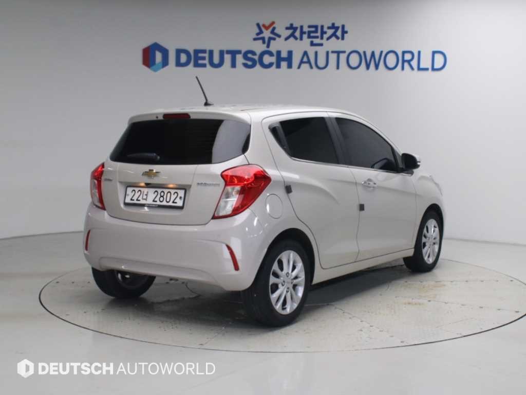 쉐보레 스파크 더뉴스파크 프리미어 이미지 2