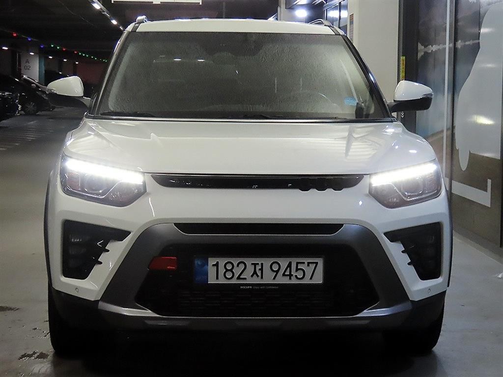 KG모빌리티(쌍용) 티볼리 더 뉴 티볼리 2WD 가솔린 1.5 V7 이미지 2