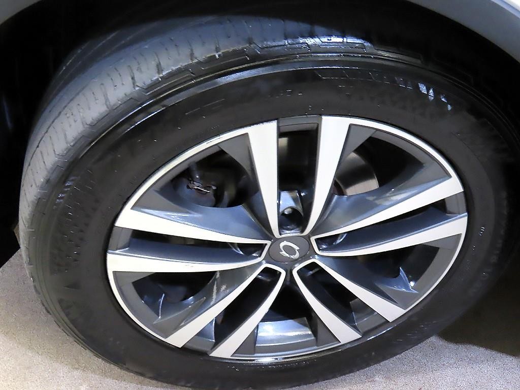 르노코리아(삼성) QM6 더뉴QM6 가솔린 2.0 GDe LE 2WD 이미지 20