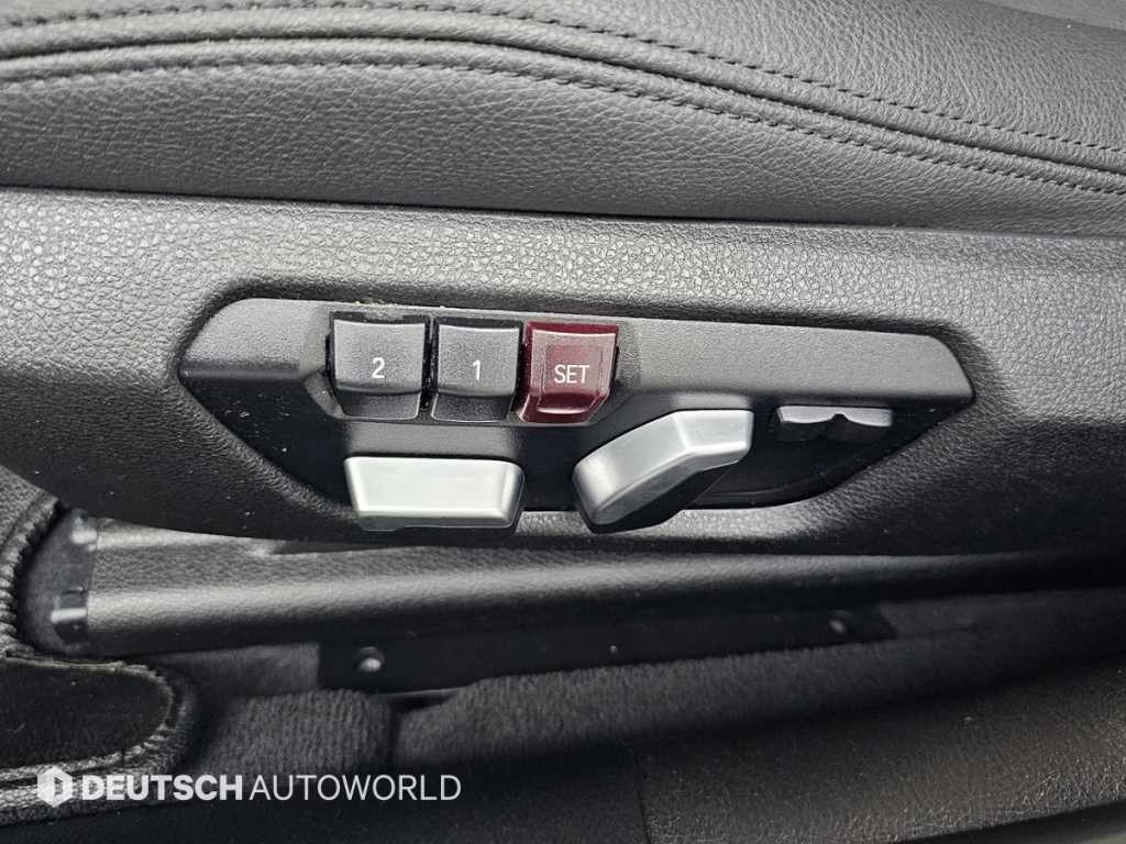 BMW 3시리즈 3시리즈 (F30) 320i M 스포츠 이미지 16