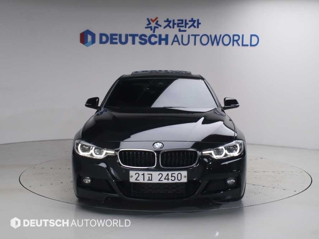 BMW 3시리즈 3시리즈 (F30) 320i M 스포츠 이미지 3