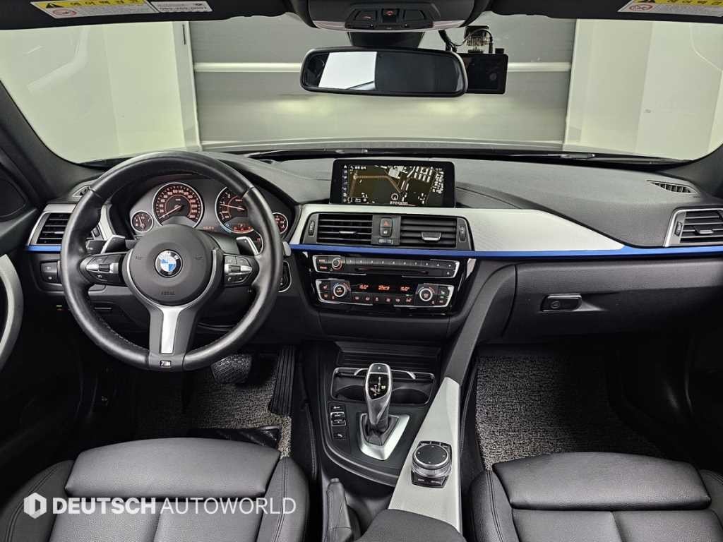 BMW 3시리즈 3시리즈 (F30) 320i M 스포츠 이미지 7