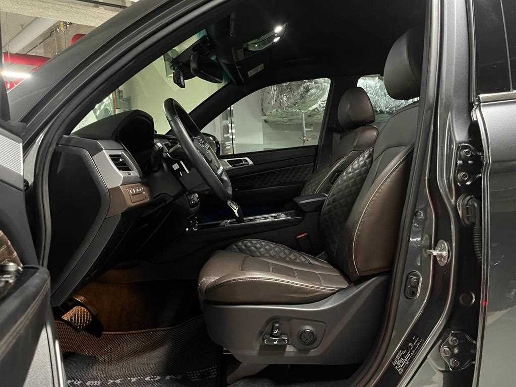 KG모빌리티(쌍용) 렉스턴 올 뉴 렉스턴 (Y450) 디젤 2.2 4WD 시그니처 이미지 8