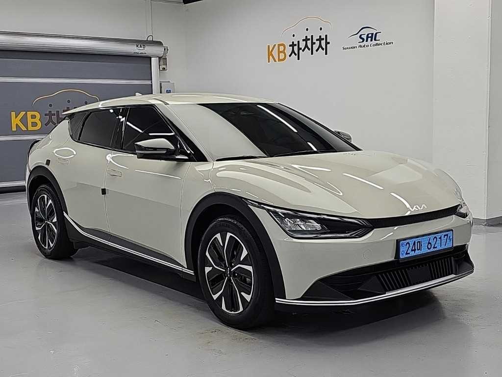 기아 EV6 롱레인지 라이트 이미지 1