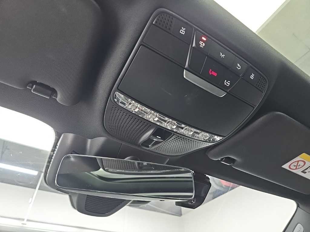 벤츠 E 클래스 E-클래스 W213 E350 4MATIC AMG LINE 이미지 18