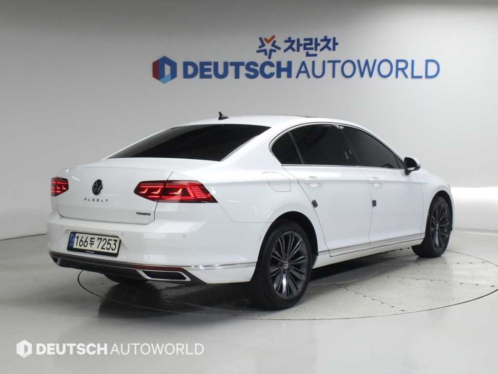 폭스바겐 파사트 파사트GT(B8) 2.0 TDI 4모션 프레스티지 이미지 2