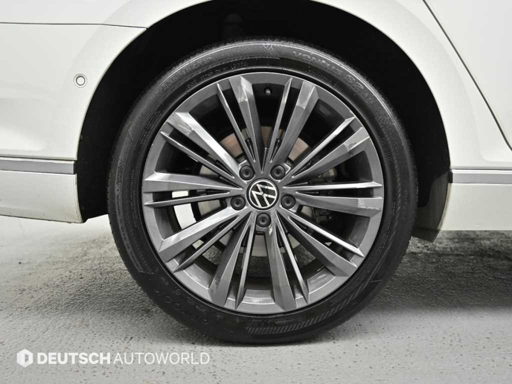 폭스바겐 파사트 파사트GT(B8) 2.0 TDI 4모션 프레스티지 이미지 5