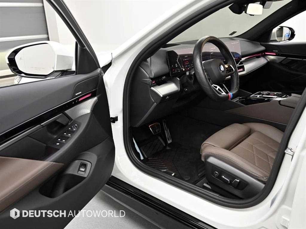 BMW 5시리즈 5시리즈 (G60) 520i M 스포츠 이미지 8