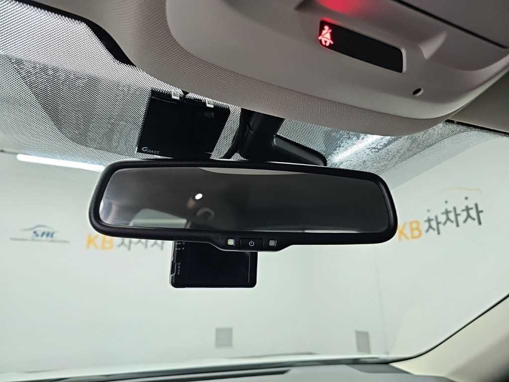 르노코리아(삼성) QM6 더뉴QM6 가솔린 2.0 GDe LE 2WD 이미지 17