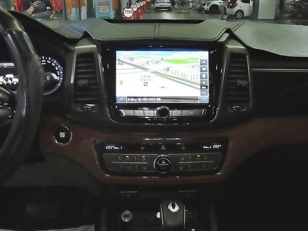KG모빌리티(쌍용) 렉스턴 렉스턴 스포츠 칸 디젤 2.2 4WD 5링크 노블레스 이미지 11