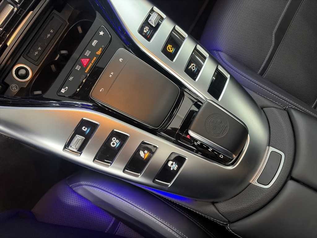 벤츠 AMG GT 4도어 43 4MATIC+ 이미지 8