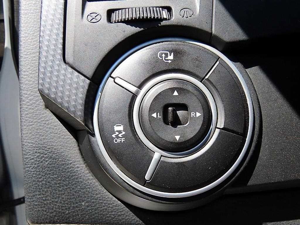 KG모빌리티(쌍용) 코란도 코란도스포츠 디젤 2WD CX5 에코 이미지 12