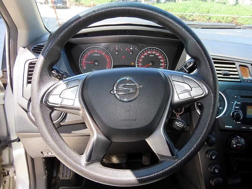 KG모빌리티(쌍용) 코란도 코란도스포츠 디젤 2WD CX5 에코 이미지 8