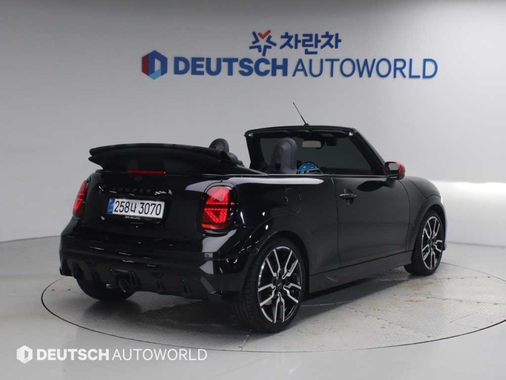 미니 쿠퍼 컨버터블 컨버터블 (F67) JCW 이미지 2
