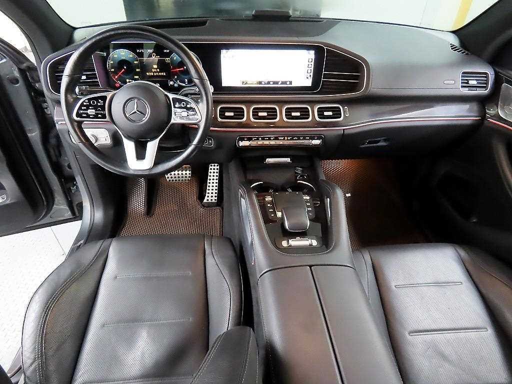 벤츠 GLE 클래스 GLE 클래스 W167 GLE 400d 4MATIC 쿠페 이미지 7