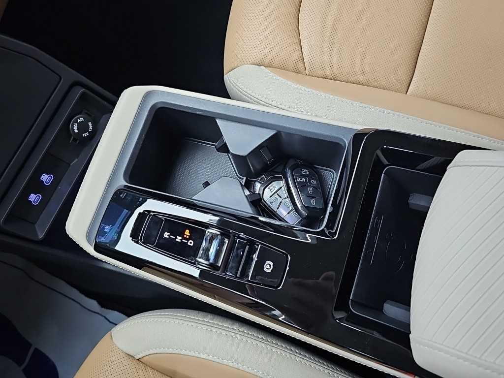 KG모빌리티(쌍용) 액티언 액티언 하이브리드(J120) S8 2WD 이미지 9