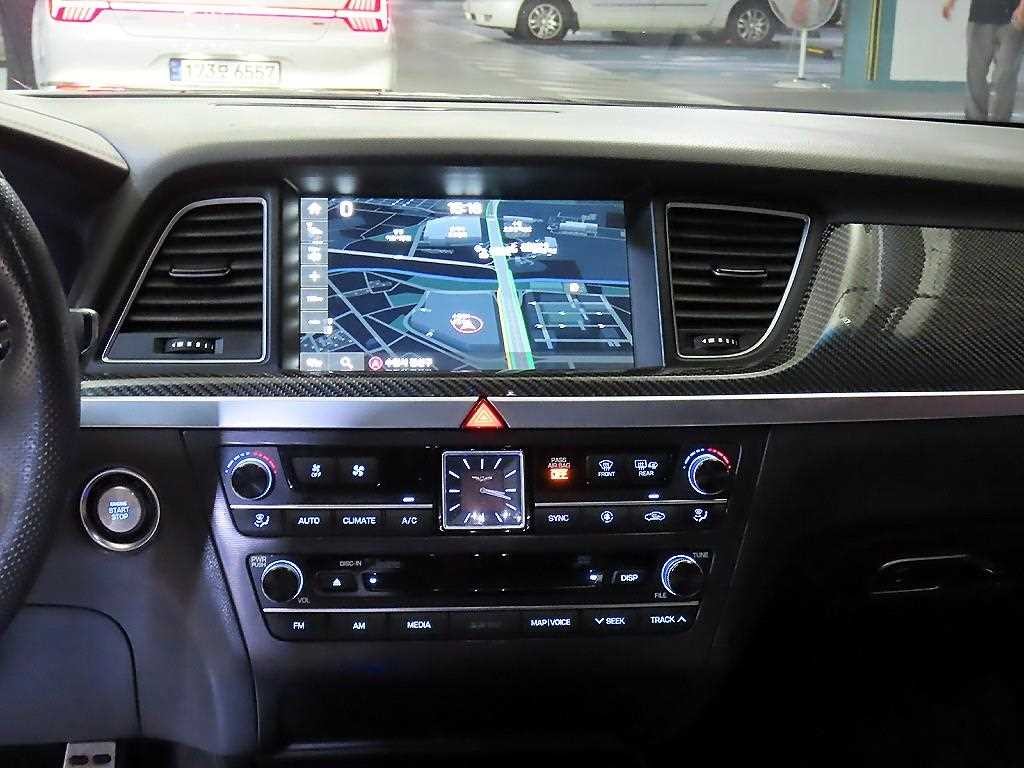 제네시스 G80 3.3 T AWD 스포츠 이미지 11
