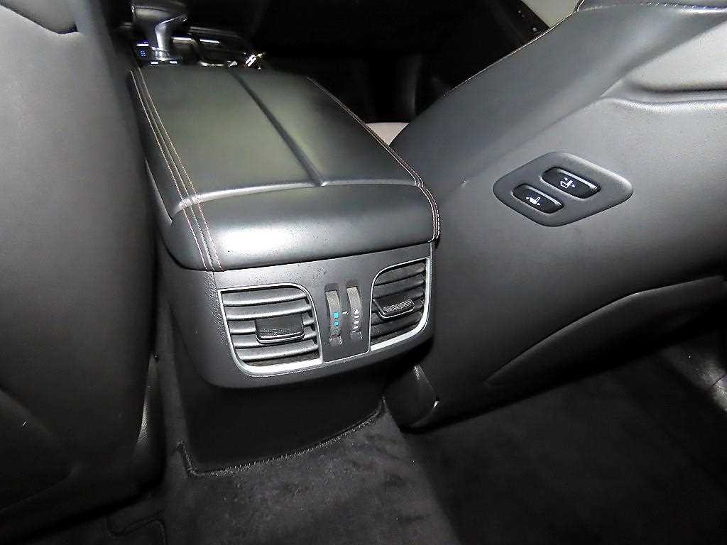 제네시스 G80 3.3 T AWD 스포츠 이미지 15